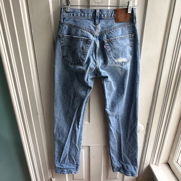 Levi's 501 90s Straight Leg Distressed Jeans Medium Wash - Picture 7 of 13